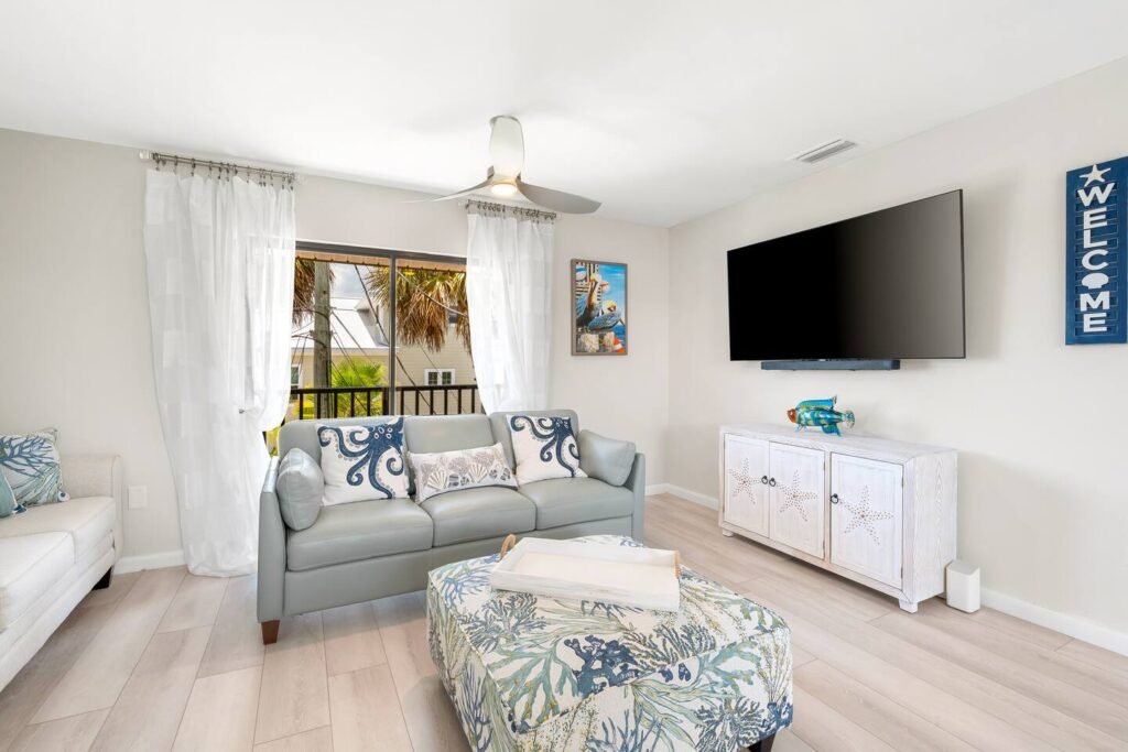 Sunset Rendezvous Beach Condo Upper Unit #241