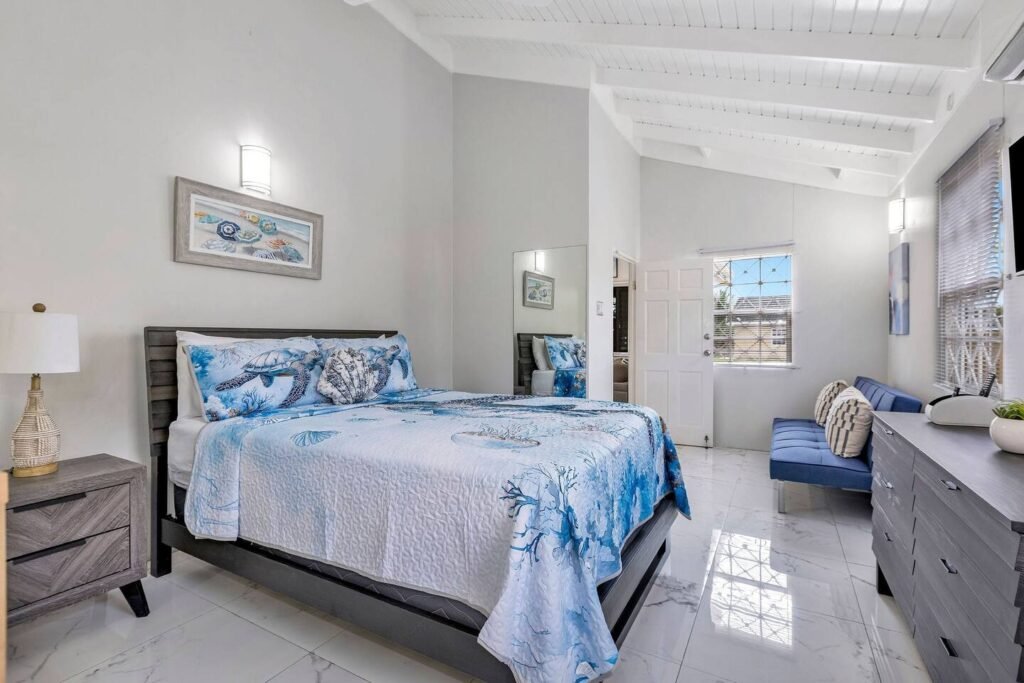 Coastal Pleasures 4 Bedrooms
